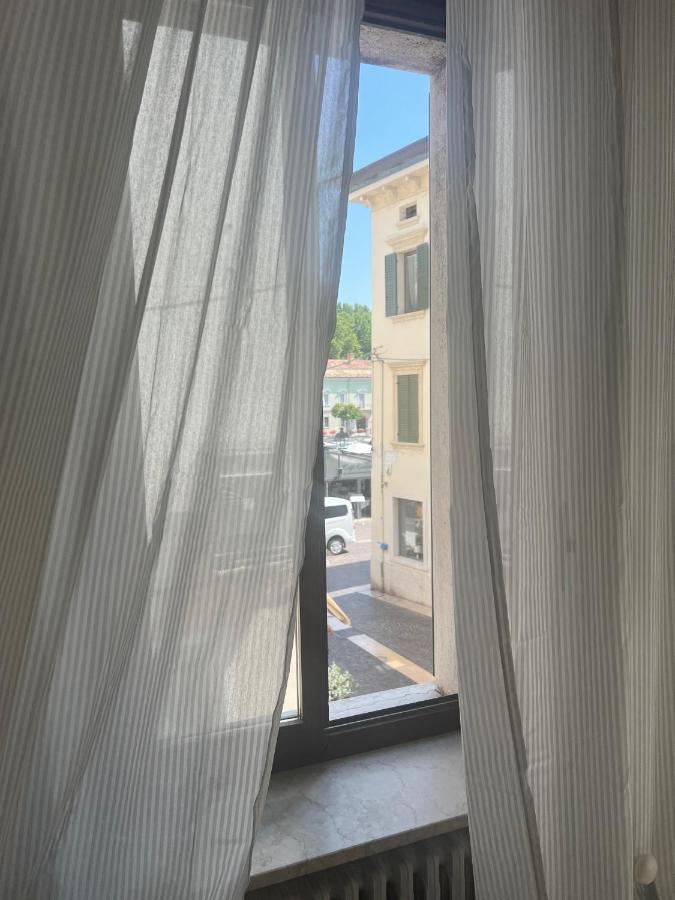 La Torretta Apartment 페스키에라델가르다 외부 사진