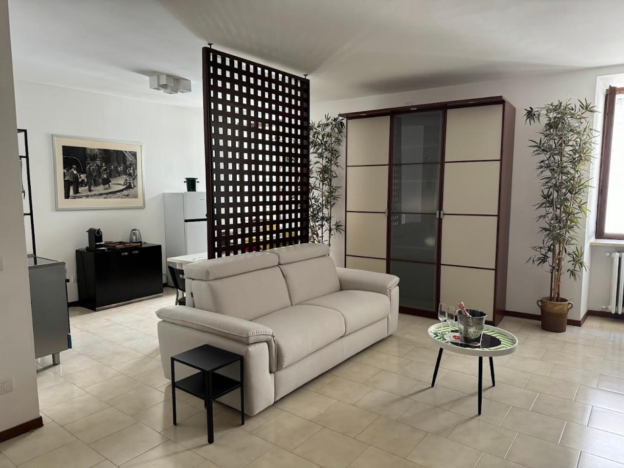 La Torretta Apartment 페스키에라델가르다 외부 사진