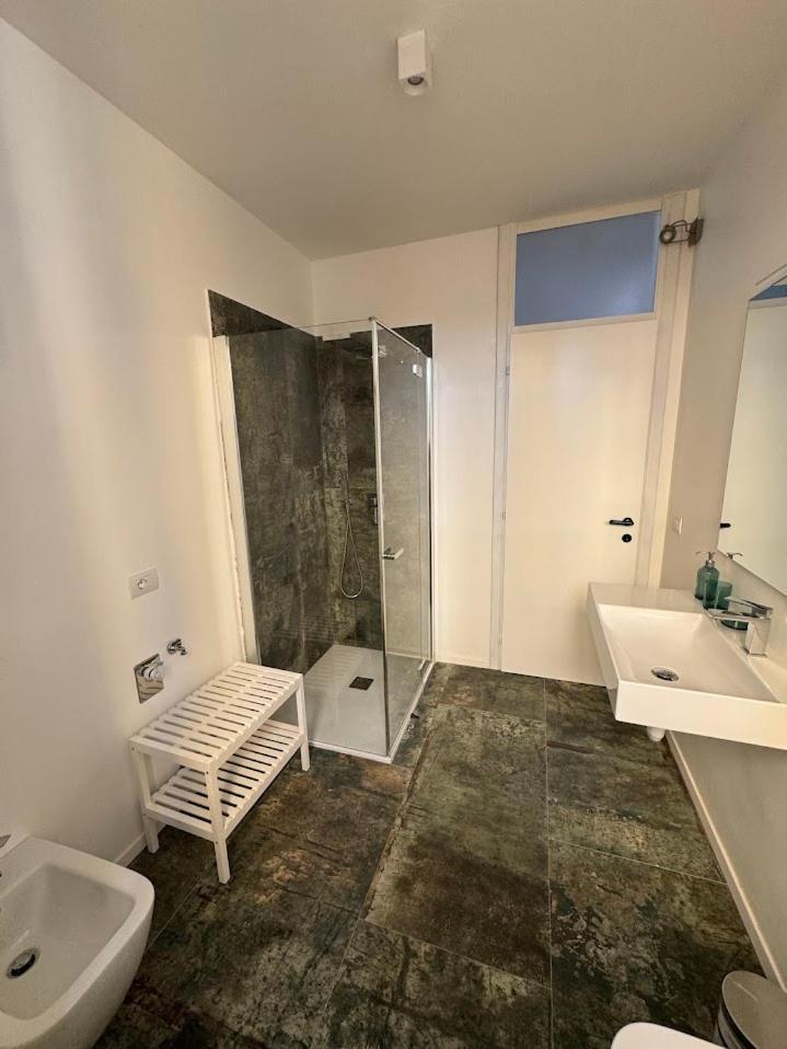 La Torretta Apartment 페스키에라델가르다 외부 사진